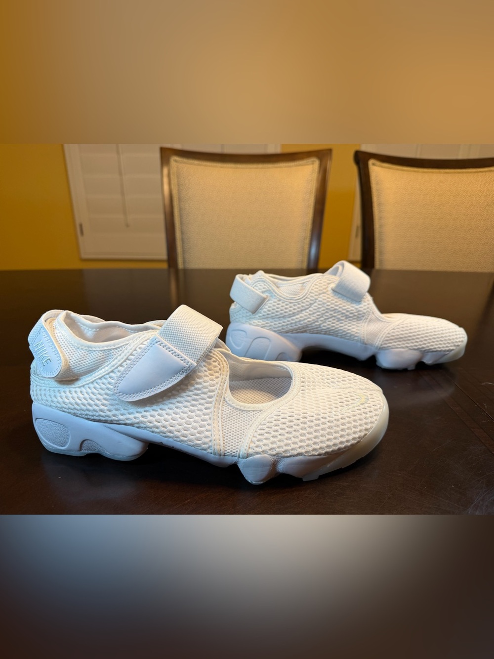 New Nike Air Rift Triple White Sandals Shoes Size US 12